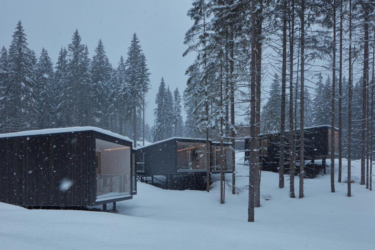 Hotel Bjoernson Jasna & Bjoernson Tree Houses デマノブスカ・ドリーナ エクステリア 写真