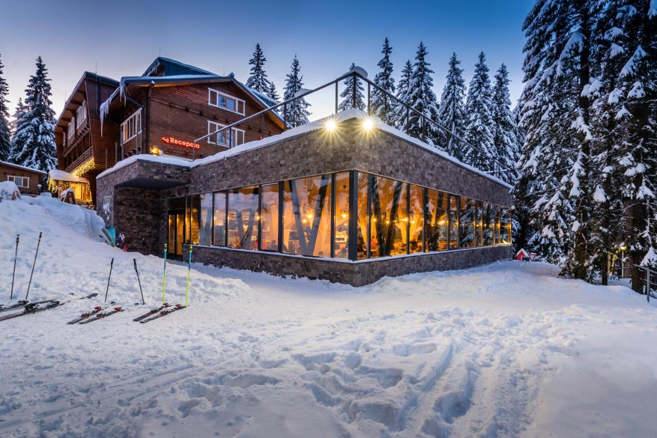 Hotel Bjoernson Jasna & Bjoernson Tree Houses デマノブスカ・ドリーナ エクステリア 写真