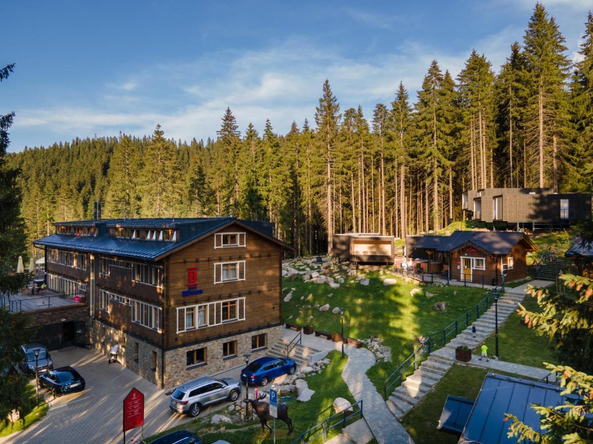 Hotel Bjoernson Jasna & Bjoernson Tree Houses デマノブスカ・ドリーナ エクステリア 写真