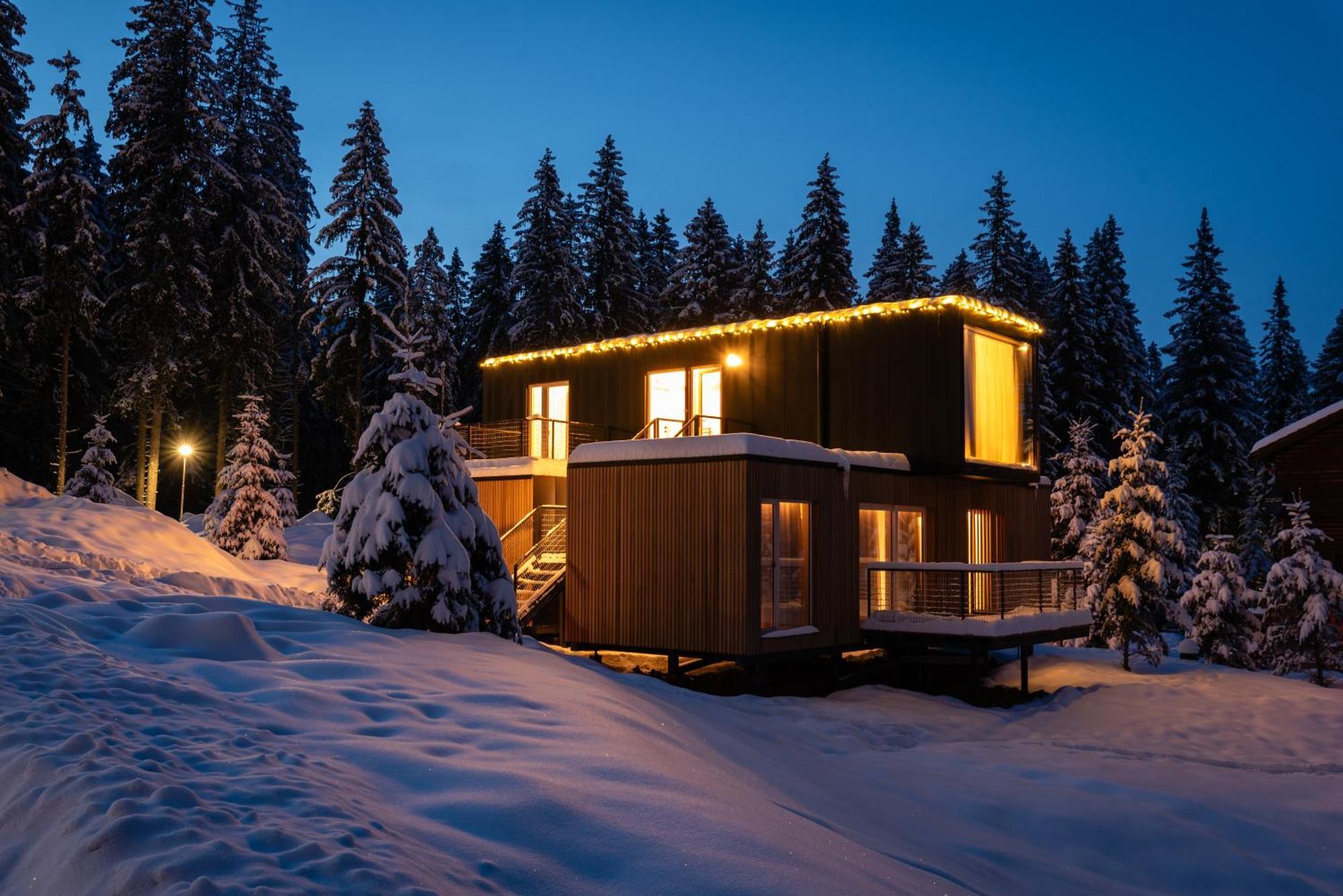 Hotel Bjoernson Jasna & Bjoernson Tree Houses デマノブスカ・ドリーナ エクステリア 写真