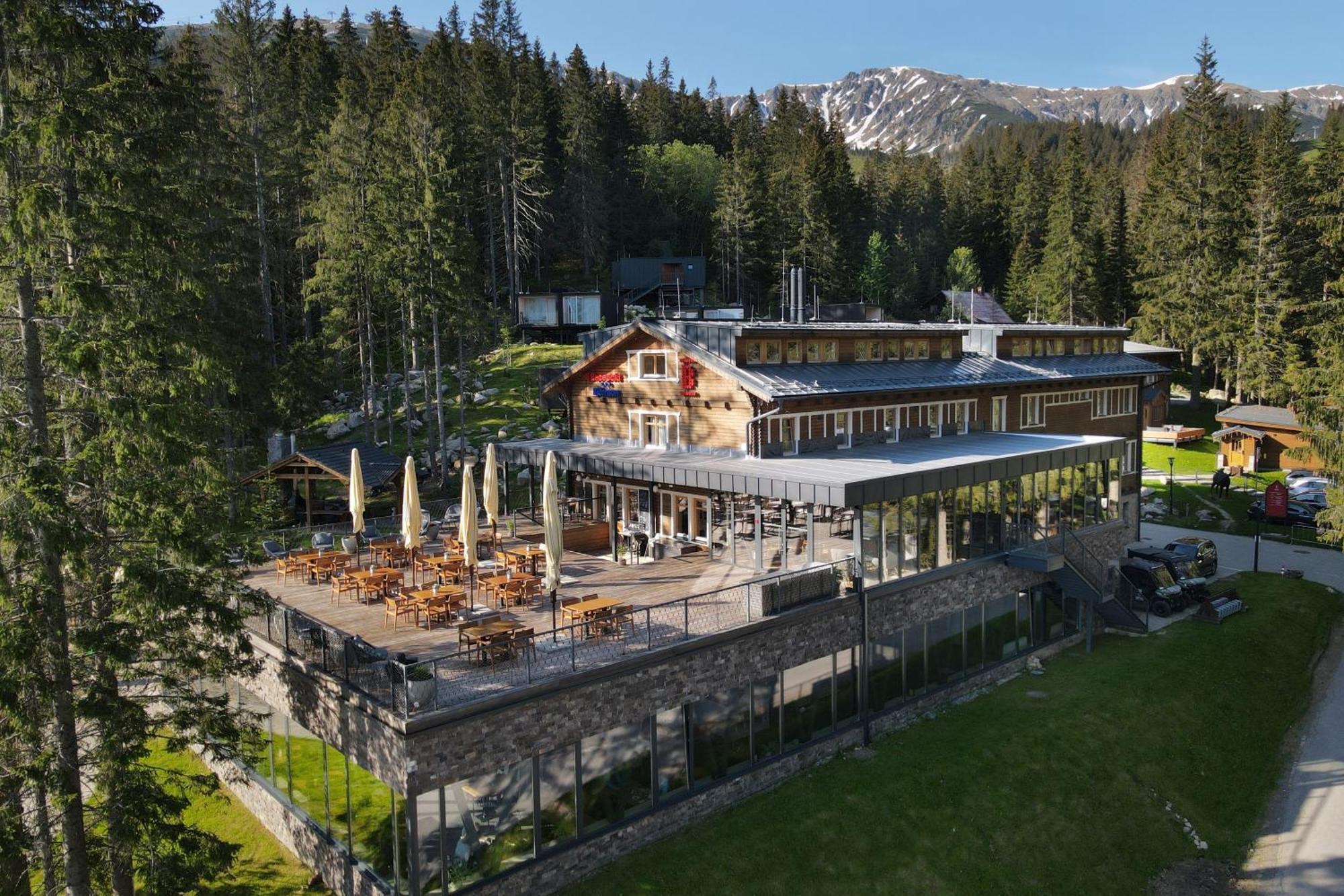 Hotel Bjoernson Jasna & Bjoernson Tree Houses デマノブスカ・ドリーナ エクステリア 写真